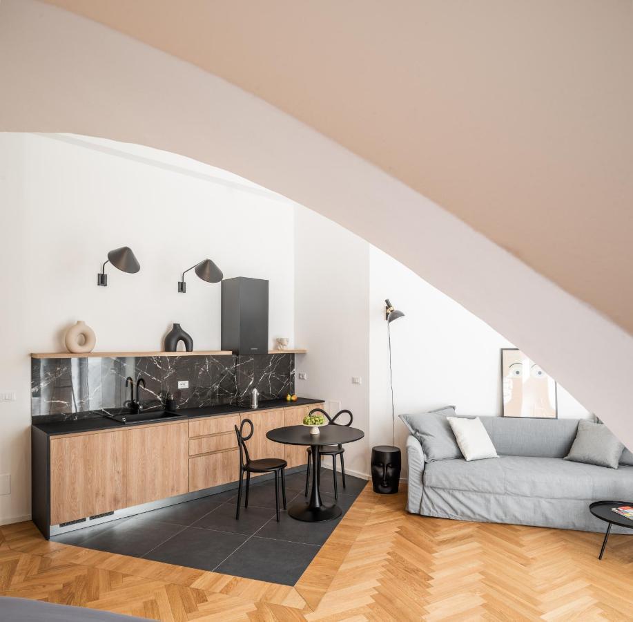 Dom1872 Apartments ترييستي المظهر الخارجي الصورة